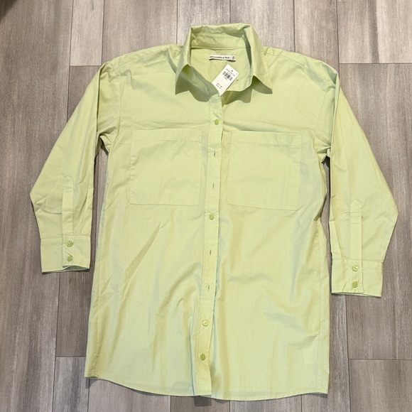 Abercrombie & Fitch Tops - Abercrombie and Fitch Shirt